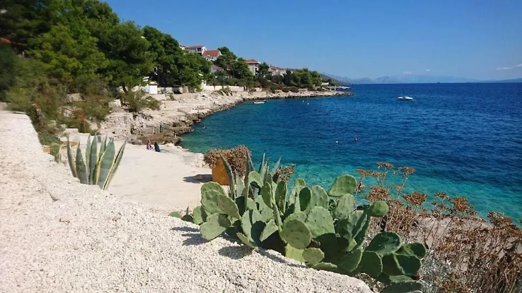 Penthouse Duplex Nina - Seaview 250M To Beach And Restaurants - Free Parking - Trogir And Ciovo - 15 Minutes To Airport Apartamento