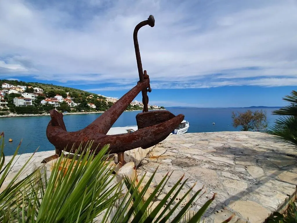 Penthouse Duplex Nina - Seaview 250M To Beach And Restaurants - Free Parking - Trogir And Ciovo - 15 Minutes To Airport Apartment 0*,  Croatia